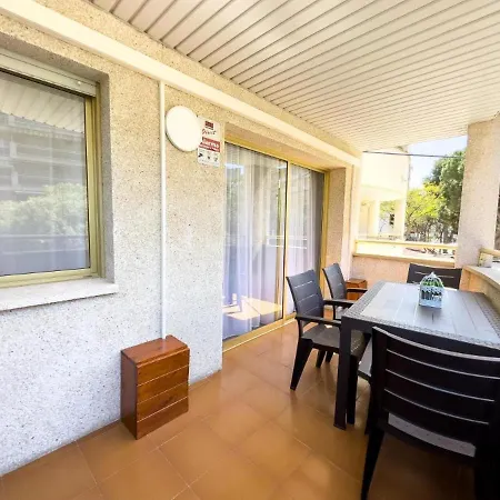 Marathon Апартаменты Салоу