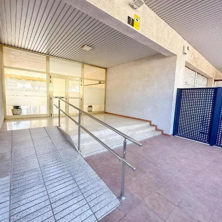 Marathon Апартаменты *