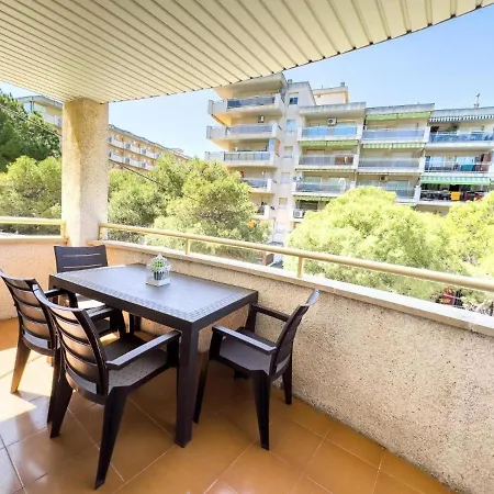 Marathon Apartment